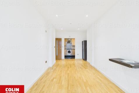 CAM04175G0-PR0069...