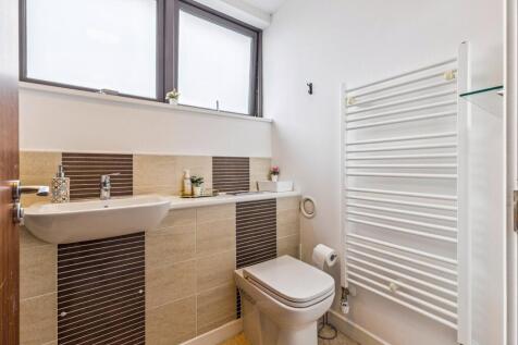 Shower Room (2nd)