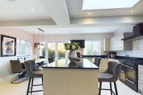 CAM03830G0-PR0111...