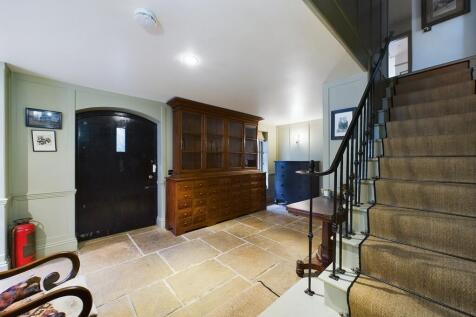 CAM01689G0-PR0441...