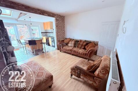 PHOTO-2025-08-19-14-24-22 (5).jpg