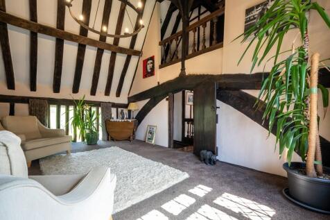 1440pxReads Hall-...