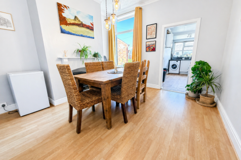Dining room image 2.png