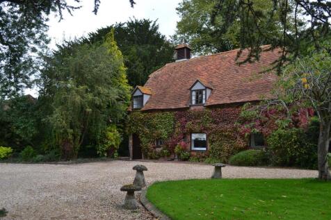 Oast House different view front.JPG