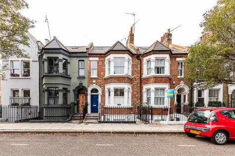 IPSE2 - Upper Maisonette Flat, 48 Upcerne Road.jpg