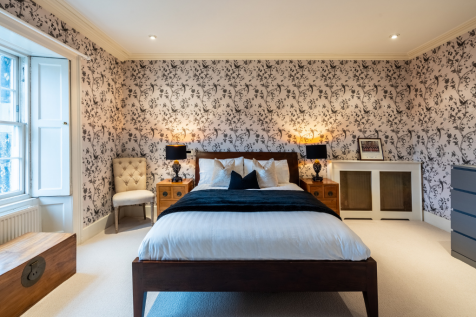 6 bed, 6 bath Town House in Edinburgh - Photo 10