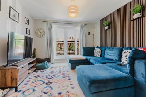 22 Thistle Drive, Desborough (18 of 33).jpg