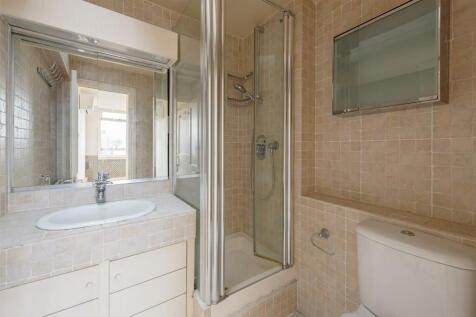 Flat 20 Fordie House Hi-16.jpg