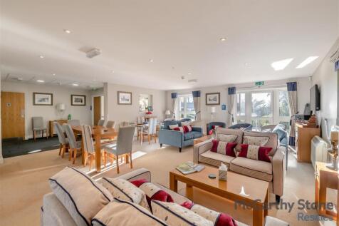 8634597-interior22.jpg