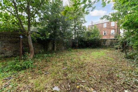 Rear Communal Garden