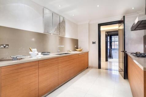 Corinthia Residences