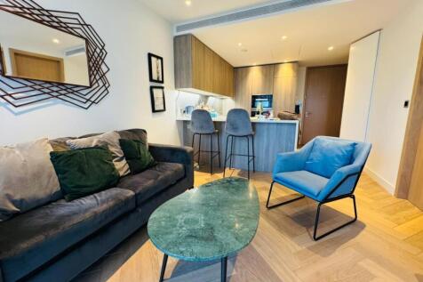 One bedroom apartment on the 3rd floor with access to the developments facilities