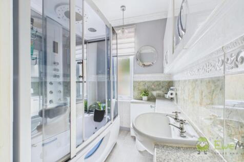 CAM03669G0-PR0031-STILL031