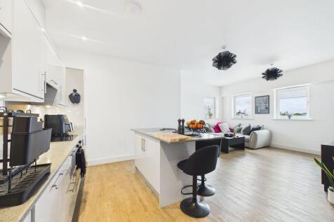 Kitchen & Lounge