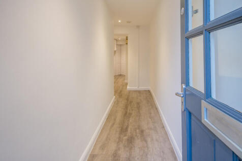10 Rossiter Rd Of...