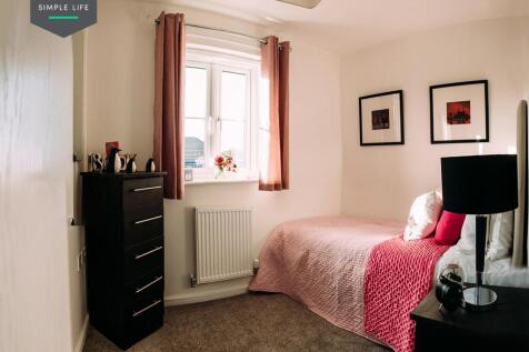 Ellesmere_UP_bedroom2.jpg