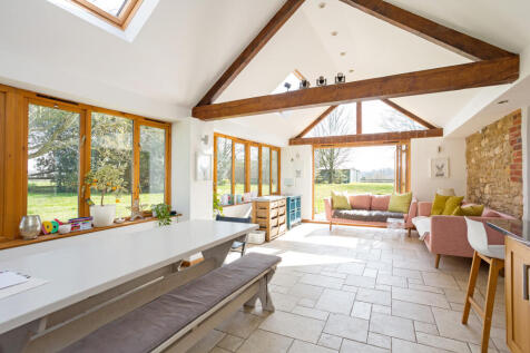 Open Plan Kitchen/Living