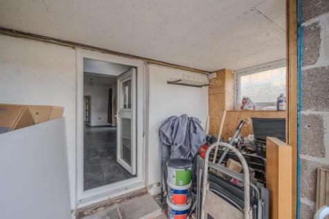 26 Sunnybank Rd-25.jpg