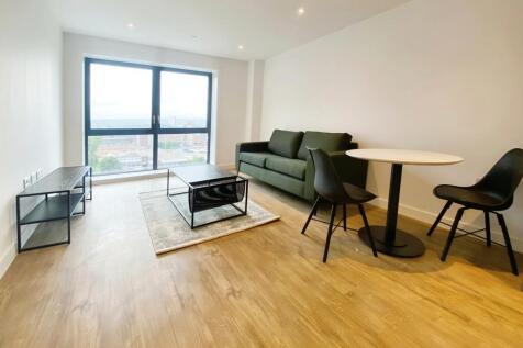One Bedroom Apartment | Fully Furnished | Leeds City Centre This well-presented one-bedroom apartment is ideally located in the heart of Leeds City Centre, just a five-minute walk from Leeds Bus Stati