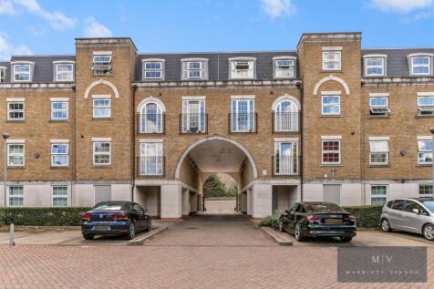 Angel Court Flat 5 MV-12.jpg