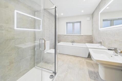 CAM04916G0-PR0180-STILL038 (1).jpg