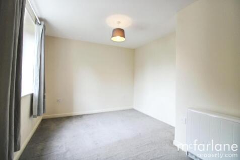 Master Bedroom/En-suite