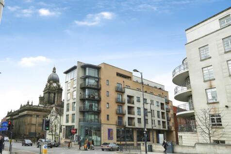 No Deposit Option available //Fully furnished //Allocated parking space included //Balcony //LS1 development //Few minute walk to Leeds station //Local shops and restaurants nearby//Development has a