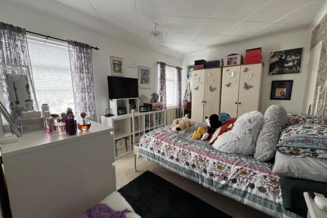 Photo 10-09-2025, 16 18 23.jpg