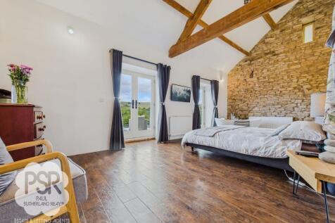 Principal Suite Bedroom