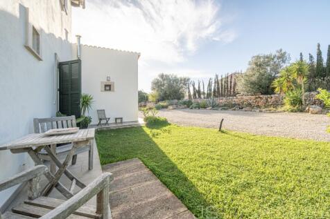 Dream Finca with Panoramic Views near Santa Margalida