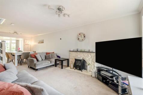 8694920-interior03.jpg