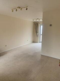 11 Webbington Lounge.jpg