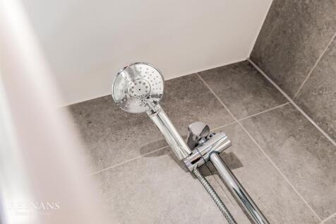 27 bed, 24 bath Block of Apartments in Manchester - Photo 69