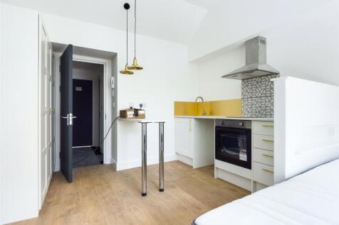 Flat To Rent