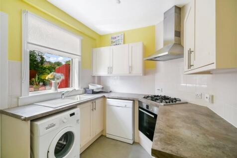 Breakfasting Kitchen