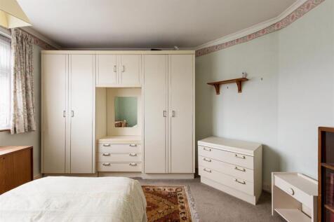 Dale View Gardens E4