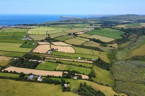 Coedrwm,, Cefn Road Dwrbach (nr Scleddau), Fishgua