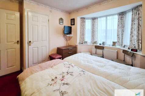 64789497-10000185...