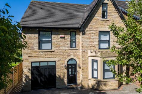 5 bed, 5 bath Detached in Sheffield - Photo 1