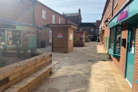 Shop to rent in northallerton
