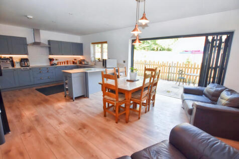 Dining Kitchen 2