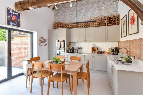 Lounge/ Kitchen/ Diner