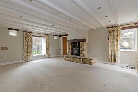 Reception Room-1.jpg