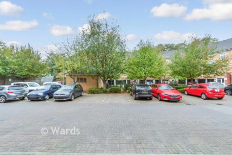 Driveway/Parking