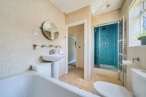 1315850-17-685ee0...