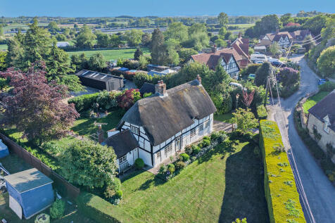 8647487-exterior1...