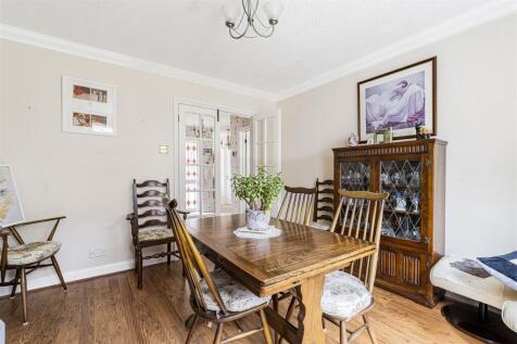 Long Acre, Brafield-on-the-Green