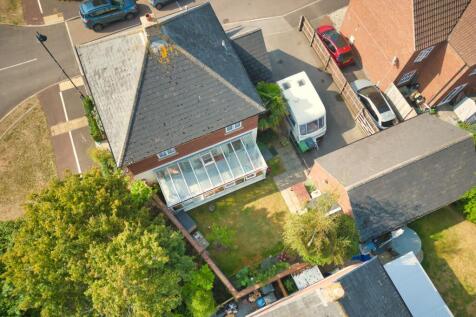 Ewemove Taunton - Graham Way (8)