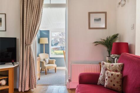 Sitting Room/Dining