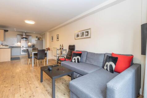 A spacious, two bedroom apartment for sale at the Q Apartments development on Newhall Hill, with secure and allocated parking. This property has been thoughtfully designed with well-proportioned accom
